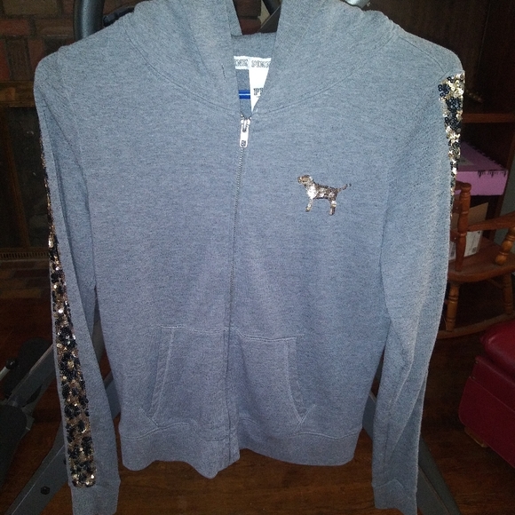 ⭐VS PINK HOODIE⭐ - Picture 1 of 6